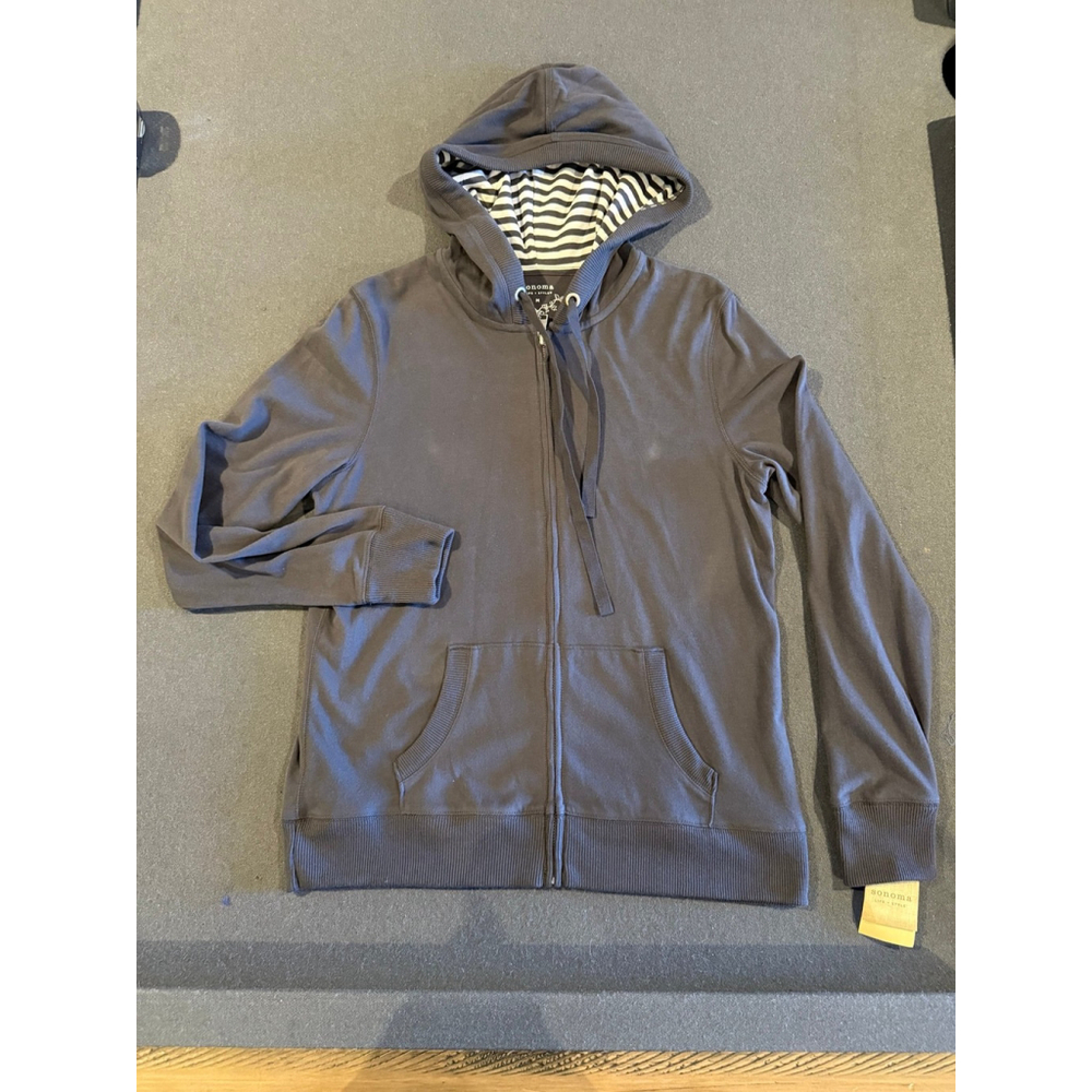 Sonoma Life + Style Women’s zipper hoodie - Medium